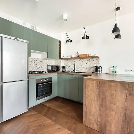 Zielone Zacisze Retro Warsaw